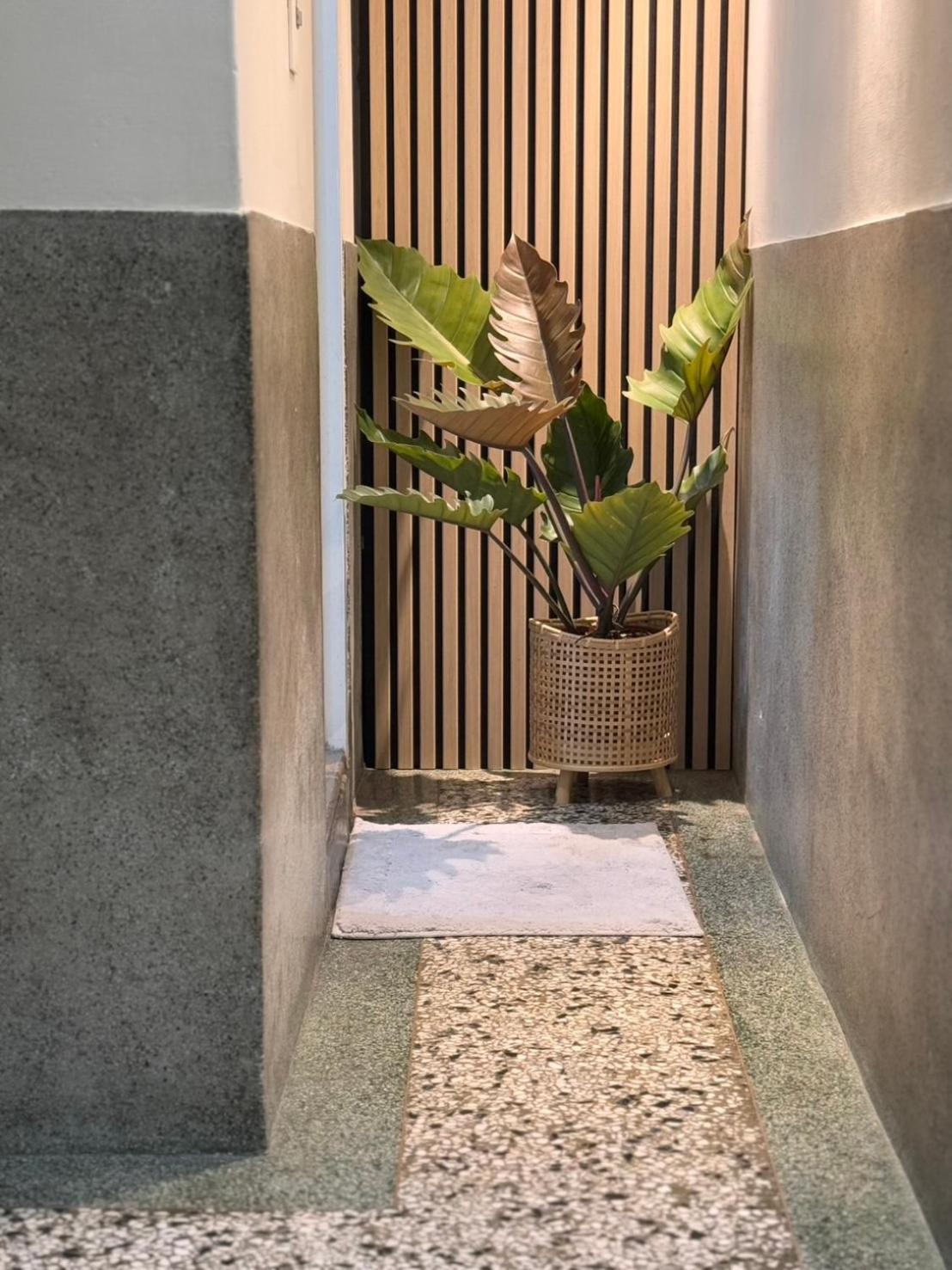 可以住canlive Tainan Bagian luar foto